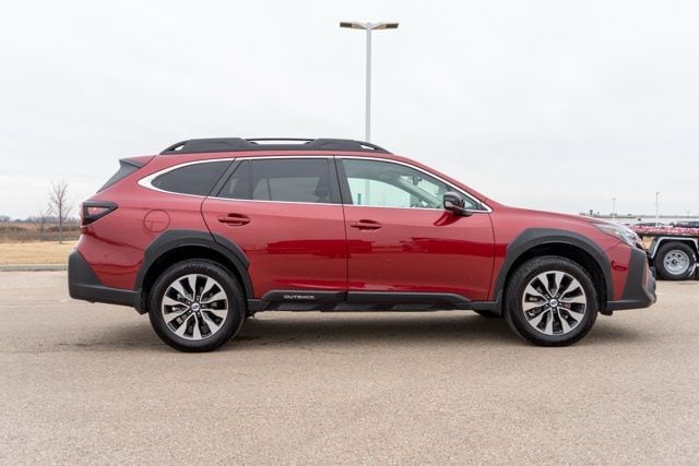 2024 SUBARU OUTBACK - Image 8