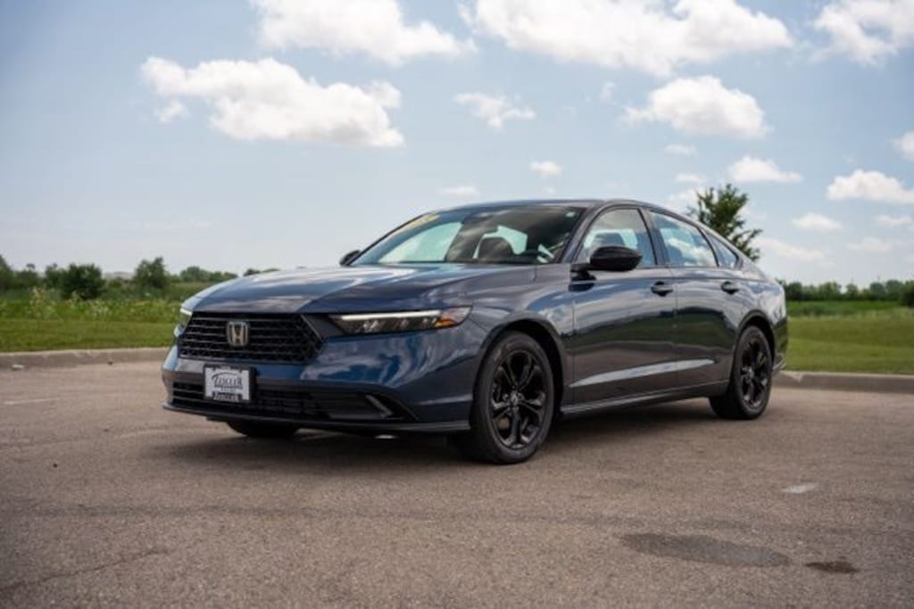 Used 2025 Honda Accord SE Sedan