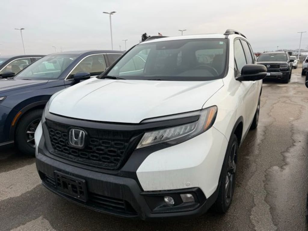Used 2020 Honda Passport Touring AWD SUV