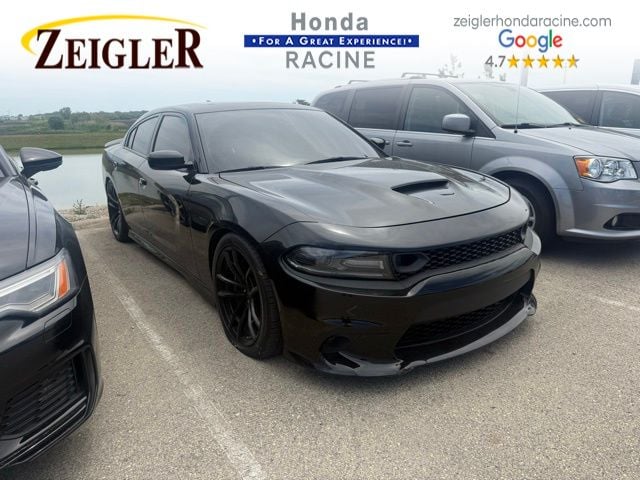 2020 Dodge Charger Scat Pack's photo