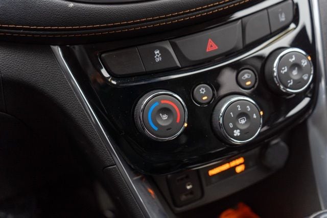 2020 CHEVROLET TRAX - Image 24