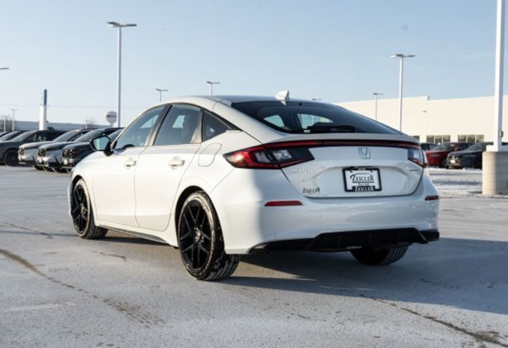 Used 2025 Honda Civic Sport Hatchback