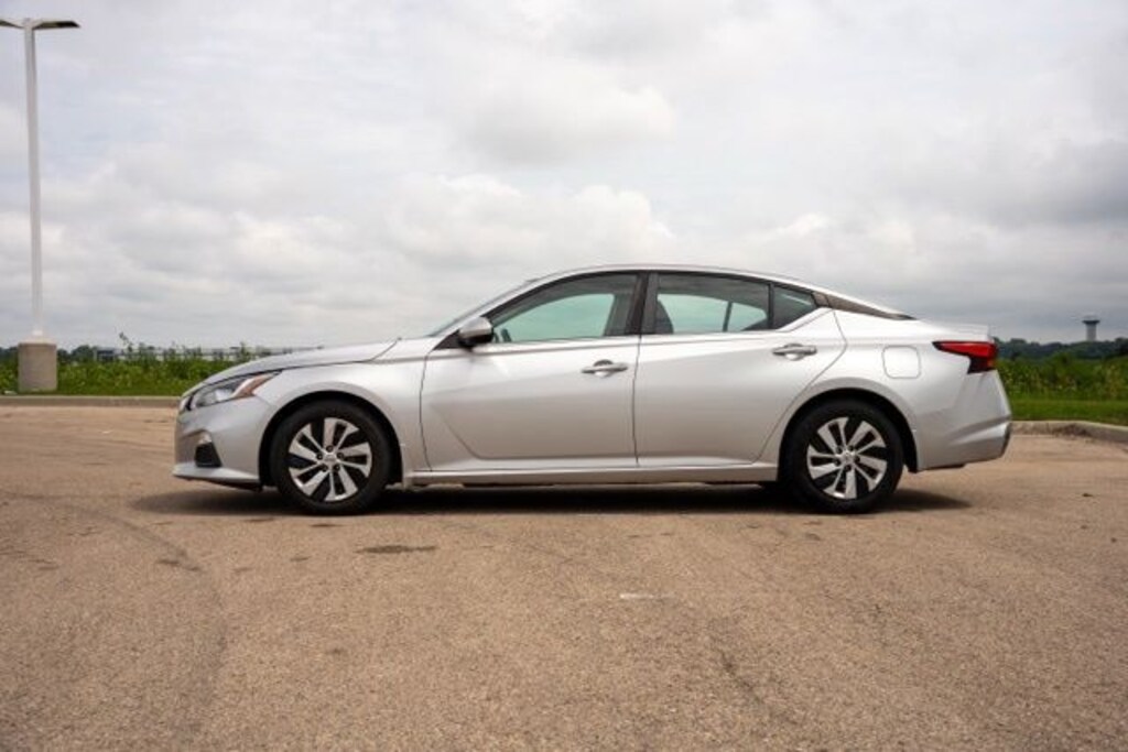 Used 2019 Nissan Altima 2.5 S Sedan