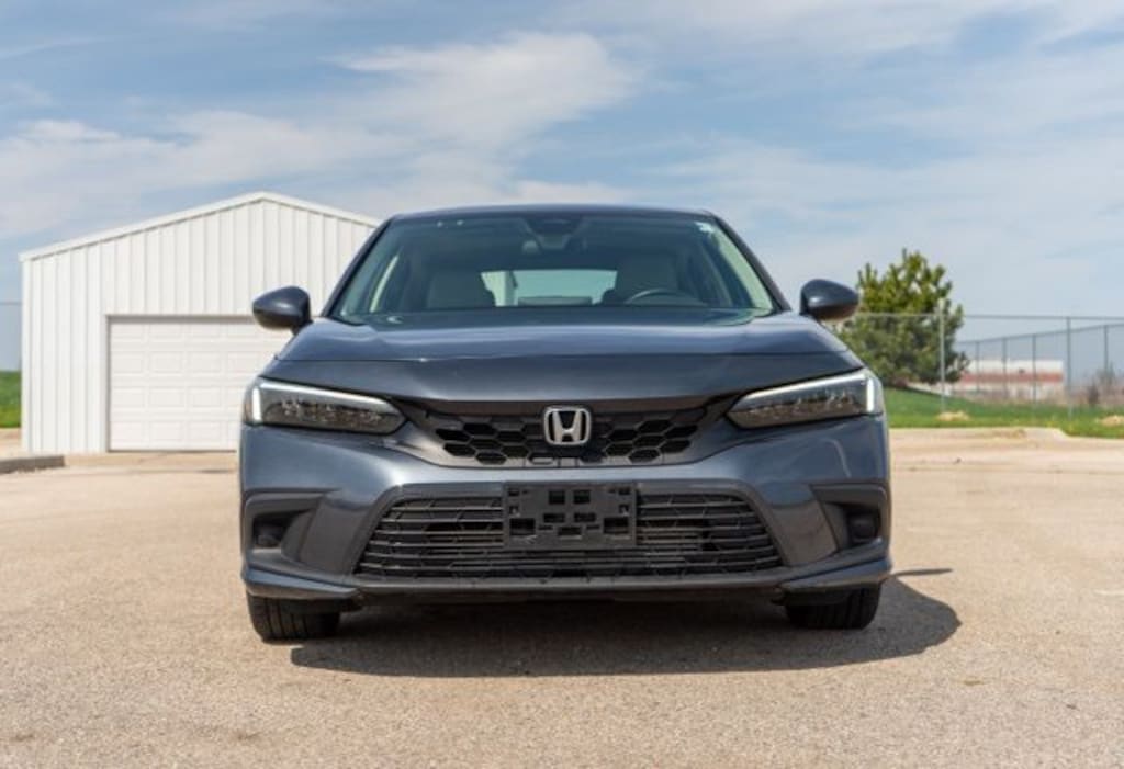 Used 2022 Honda Civic EX-L Hatchback