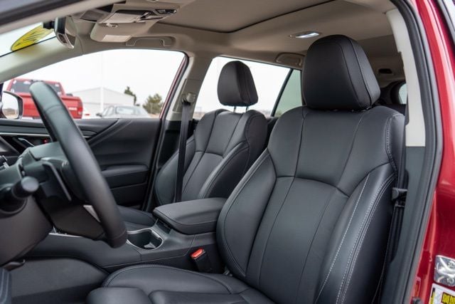 2024 SUBARU OUTBACK - Image 17