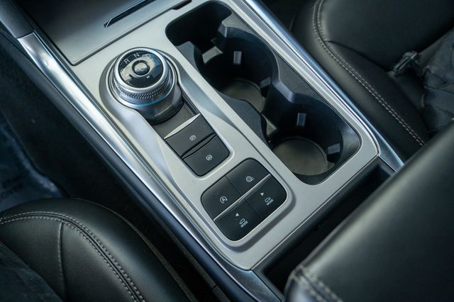 2023 Ford Explorer XLT - Photo 33