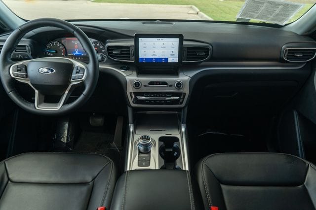2023 Ford Explorer XLT - Photo 14