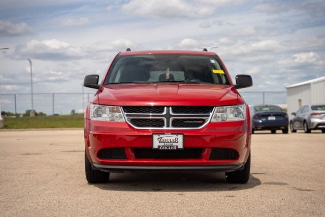 Used 2017 Dodge Journey SE with VIN 3C4PDCAB7HT653718 for sale in Sturtevant, WI
