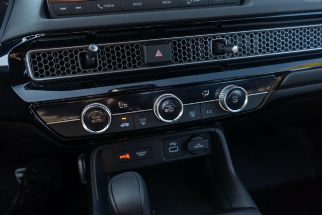 2024 HONDA CIVIC - Image 18