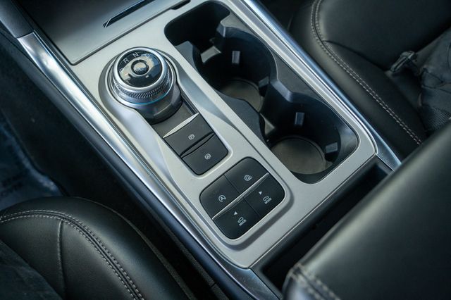 2023 Ford Explorer XLT - Photo 33