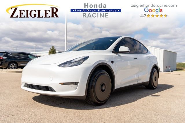 Used 2023 Tesla Model Y Performance with VIN 7SAYGDEF4PA048499 for sale in Sturtevant, WI