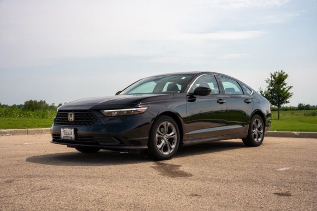 Used 2024 Honda Accord EX Sedan