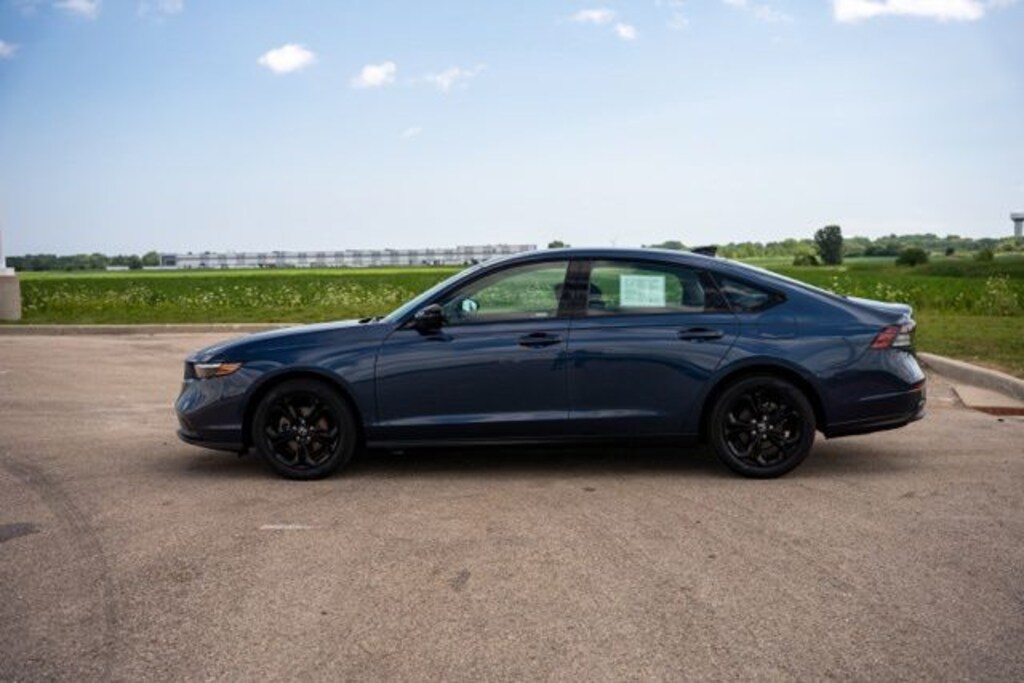 Used 2025 Honda Accord SE Sedan