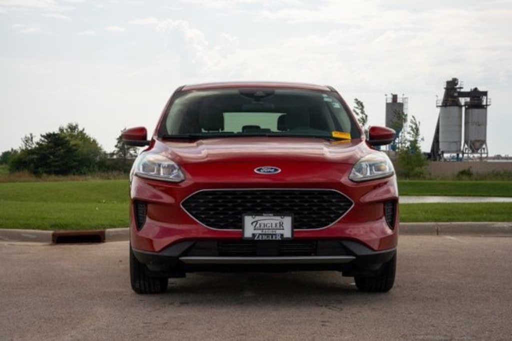 Used 2020 Ford Escape SE SUV