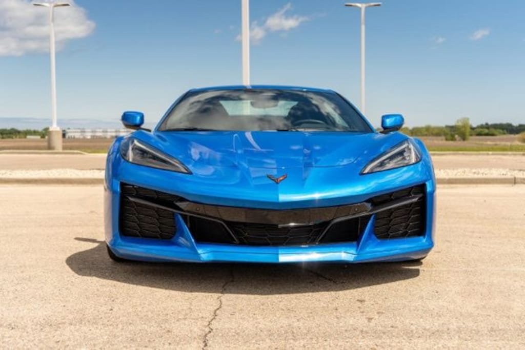 Used 2024 Chevrolet Corvette Stingray Z06 w/2LZ Convertible