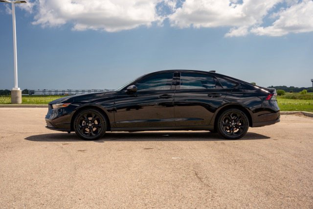 Used 2025 Honda Accord SE Sedan