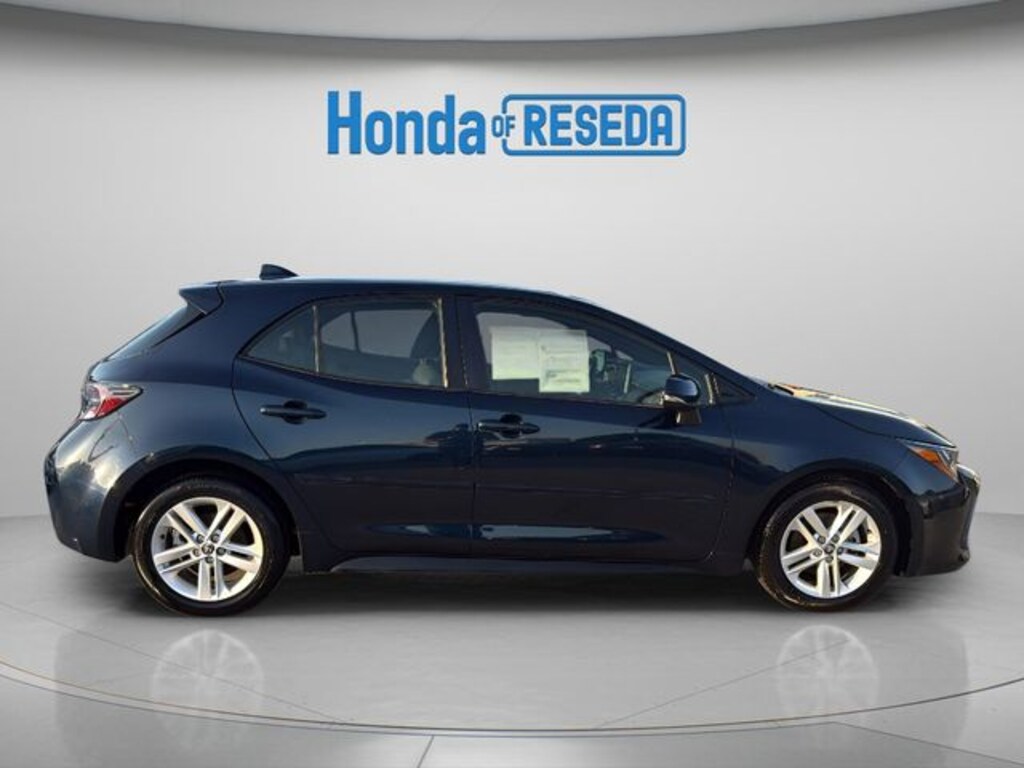 Used 2022 Toyota Corolla Hatchback SE Hatchback