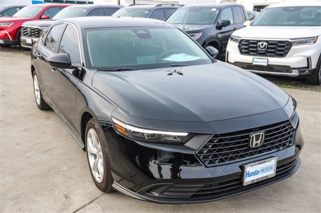 New 2025 Honda Accord LX Sedan