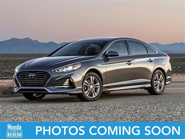 2018 Hyundai Sonata Sport's photo