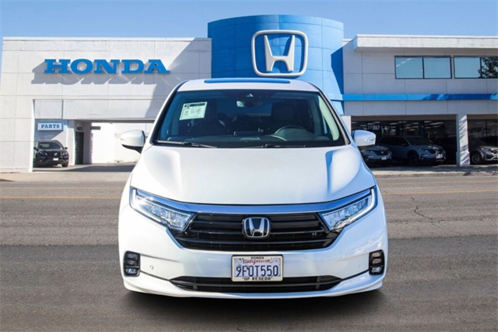 Certified 2023 Honda Odyssey Touring Van