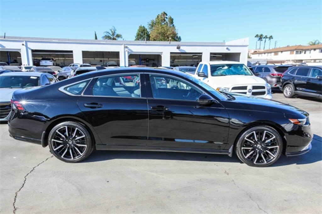 New 2025 Honda Accord Hybrid Touring Sedan