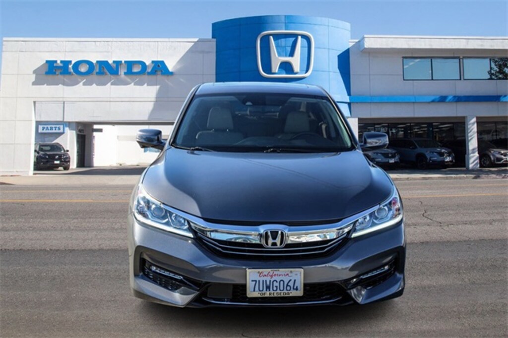 Used 2017 Honda Accord Hybrid EX-L Sedan