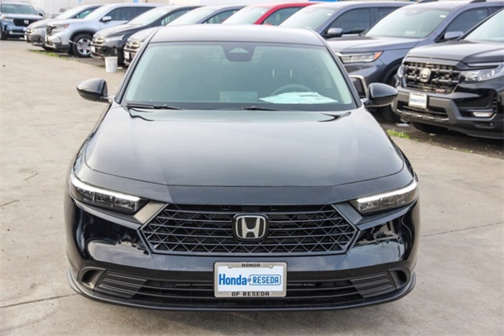 New 2025 Honda Accord LX Sedan