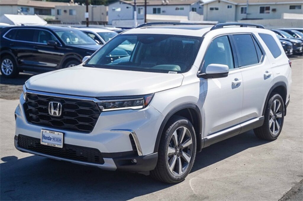 New 2025 Honda Pilot Touring SUV