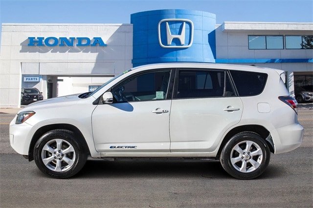 Used 2013 Toyota RAV4 EV with VIN 2T3YL4DV3DW002205 for sale in Wichita, KS