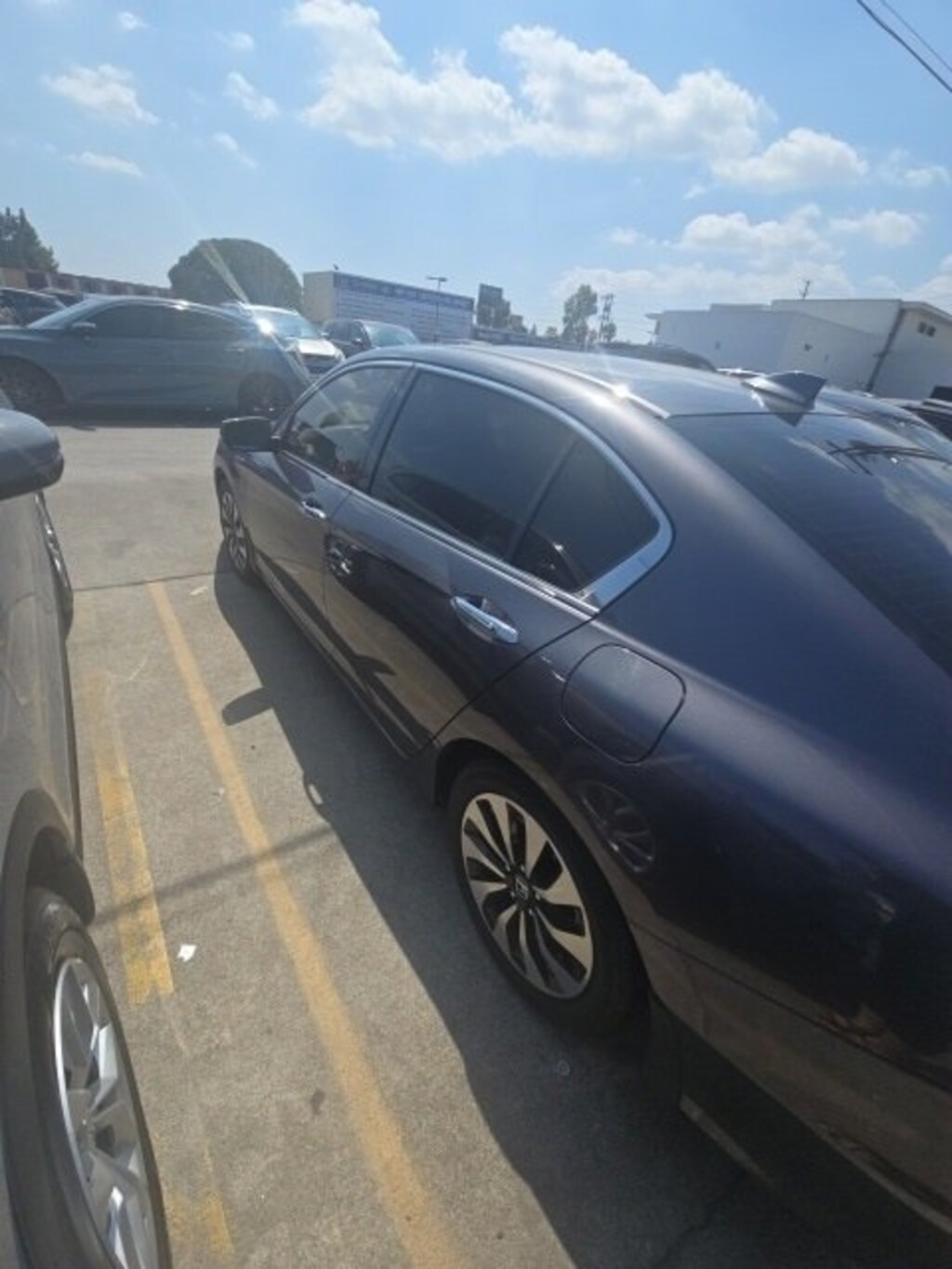 Used 2017 Honda Accord Hybrid EX-L Sedan