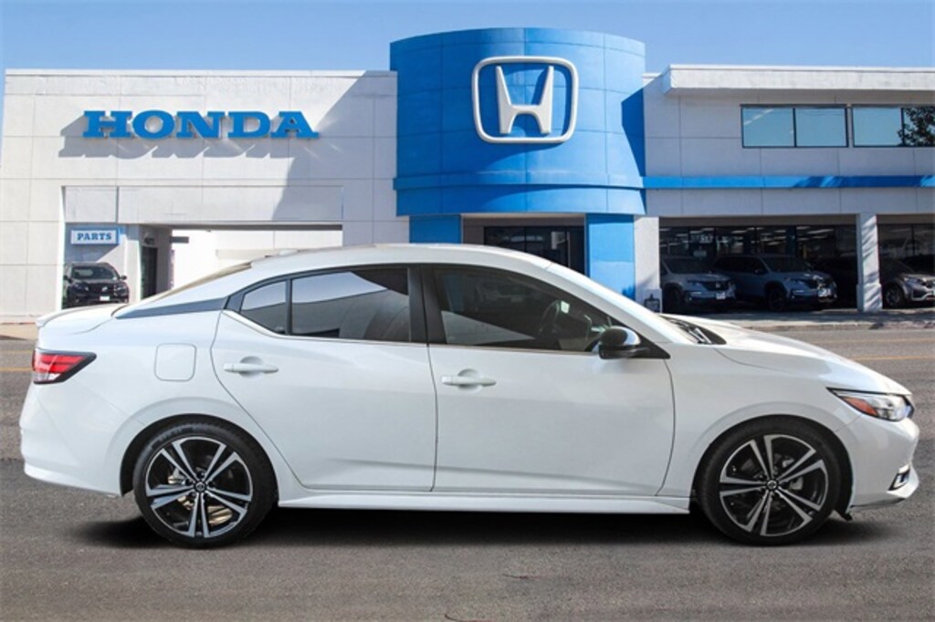 Used 2020 Nissan Sentra SR Sedan