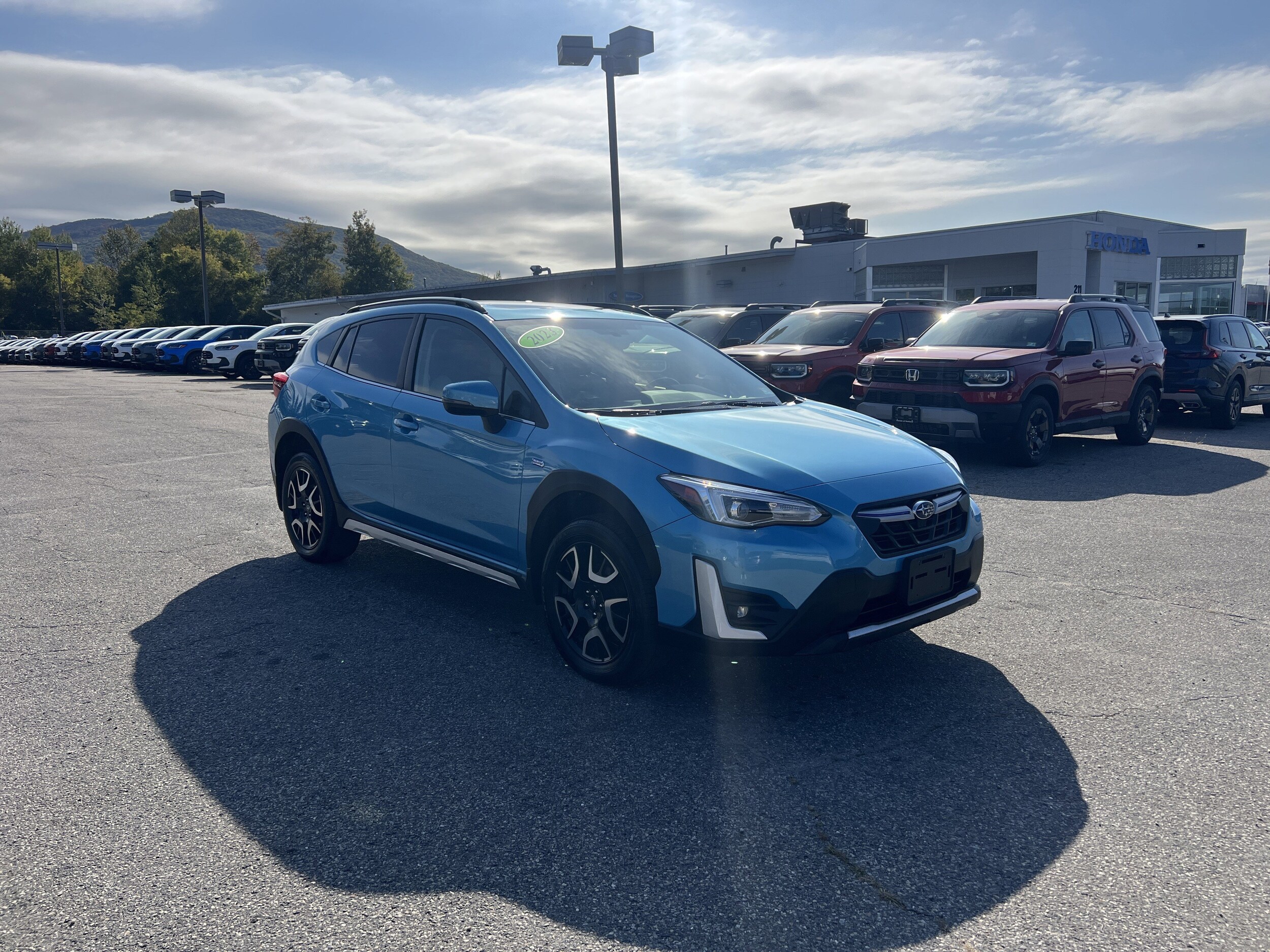 2023 Subaru Crosstrek Hybrid photo 2