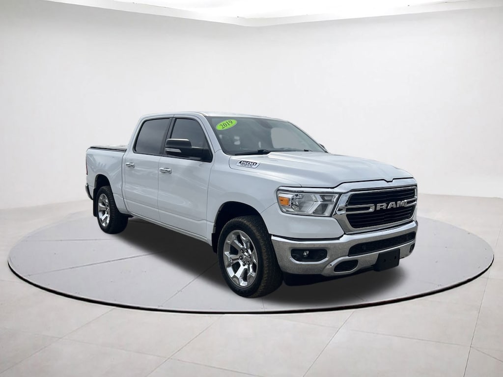 Used 2019 Ram 1500 Big Horn/Lone Star Big Horn/Lone Star 4x4 Crew Cab 57 Box