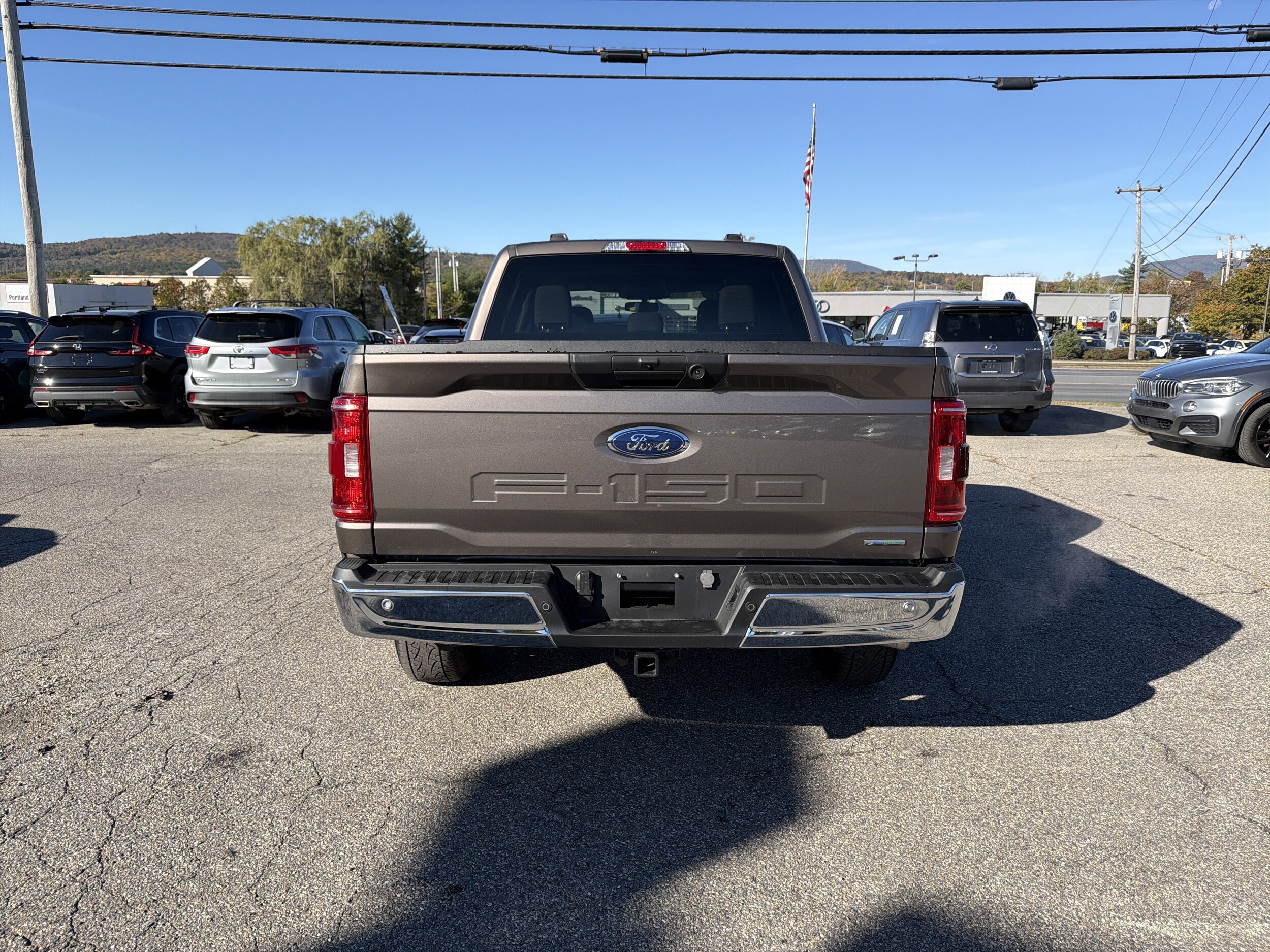 2023 Ford F-150 XLT photo 3