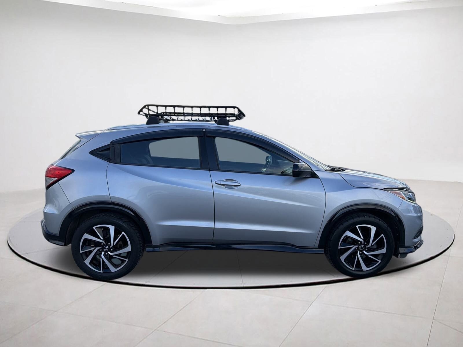 2019 Honda HR-V Sport photo 2