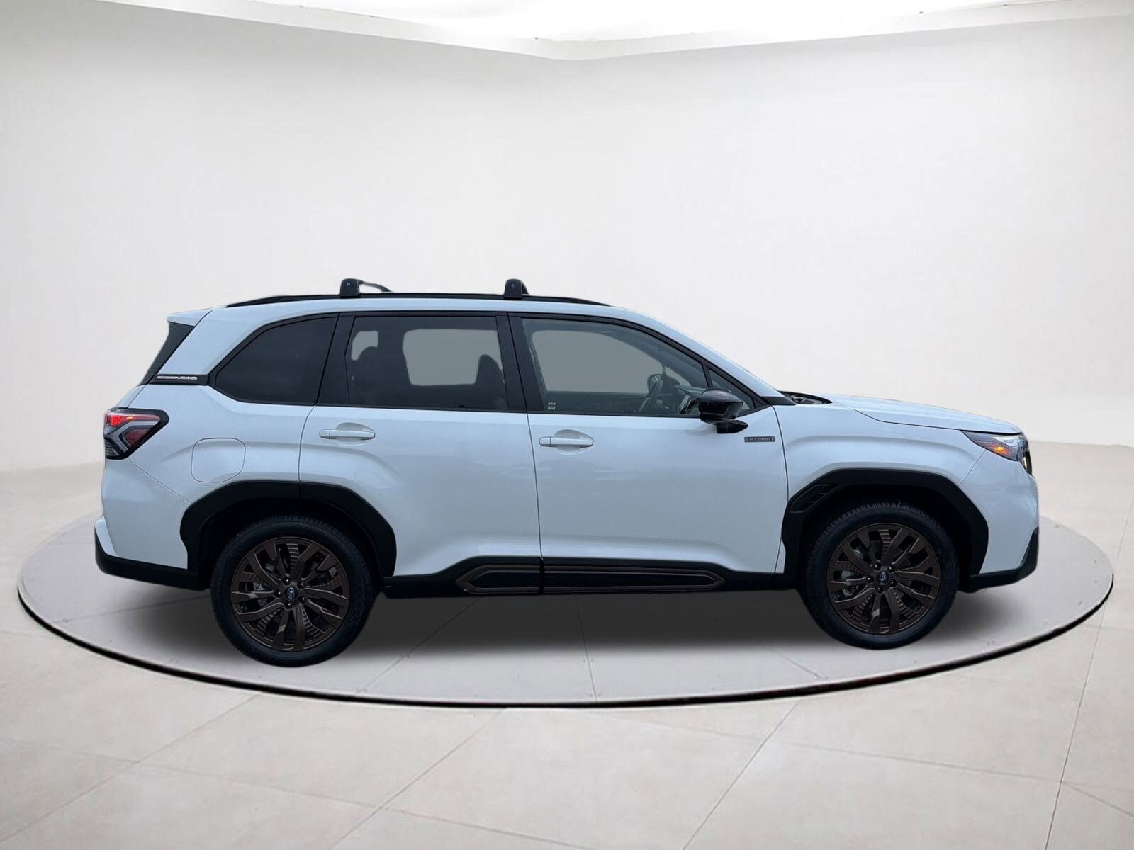 2025 Subaru Forester Sport photo 2