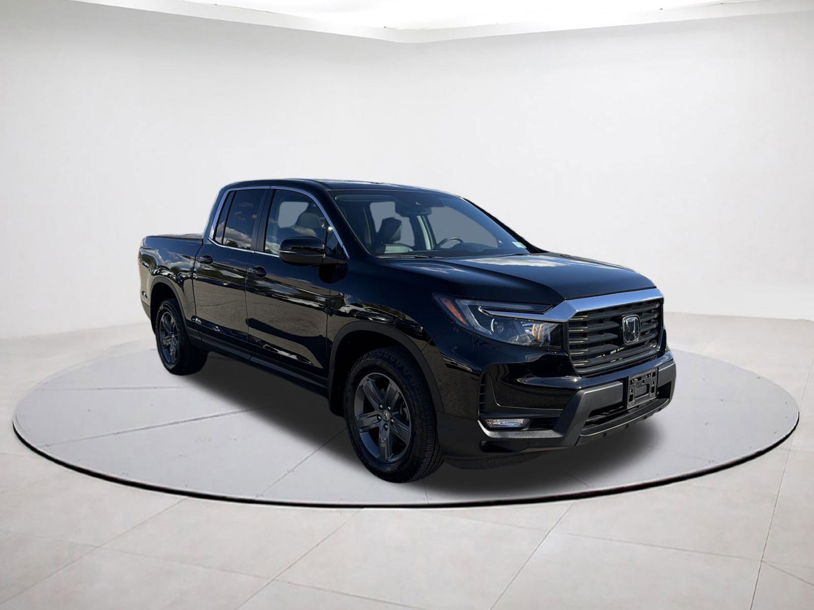 2023 Honda Ridgeline RTL photo 3