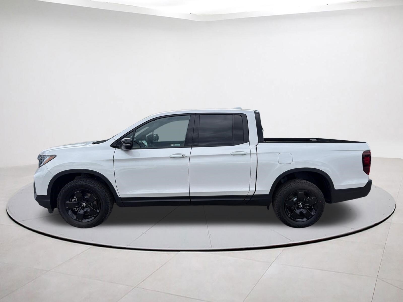 2026 Honda Ridgeline Black Edition - Photo 6