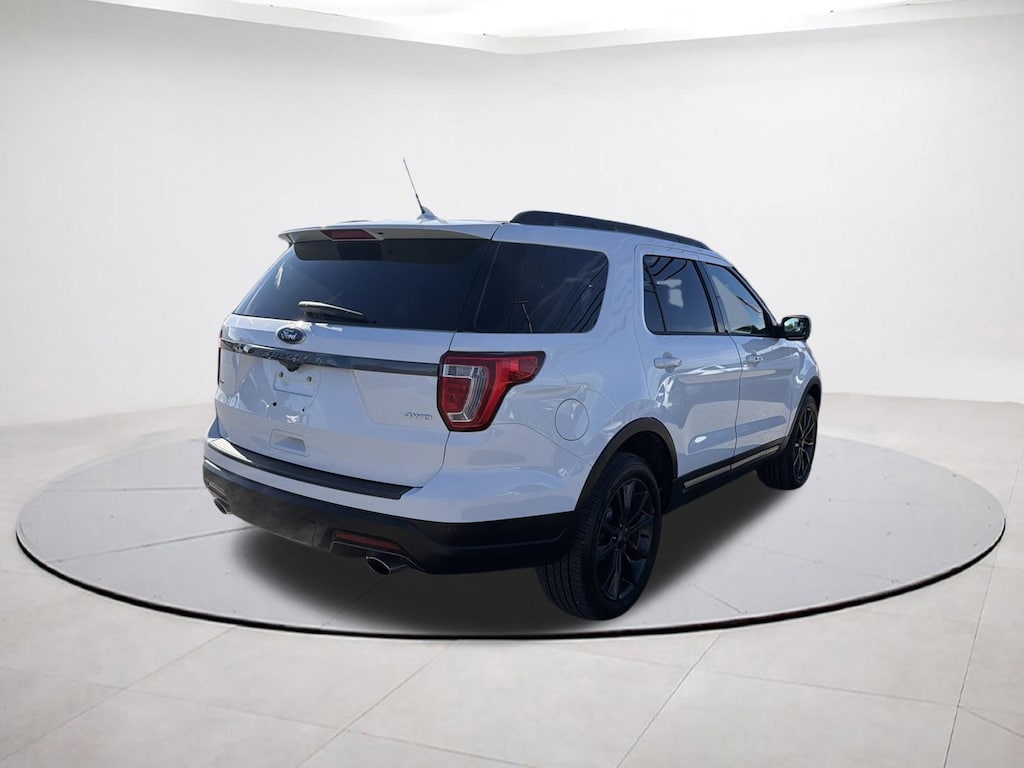 Used 2018 Ford Explorer XLT XLT 4WD