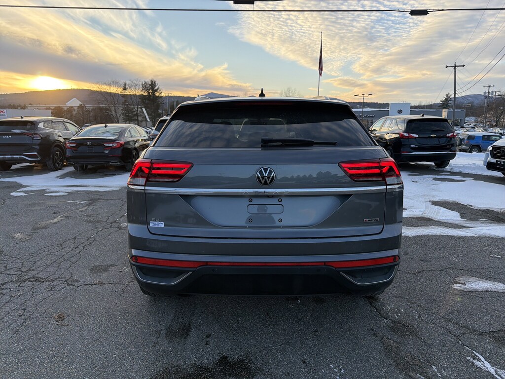 Used 2021 Volkswagen Atlas Cross Sport 2.0T SE w/Technology 2.0T SE w/Technology 4MOTION