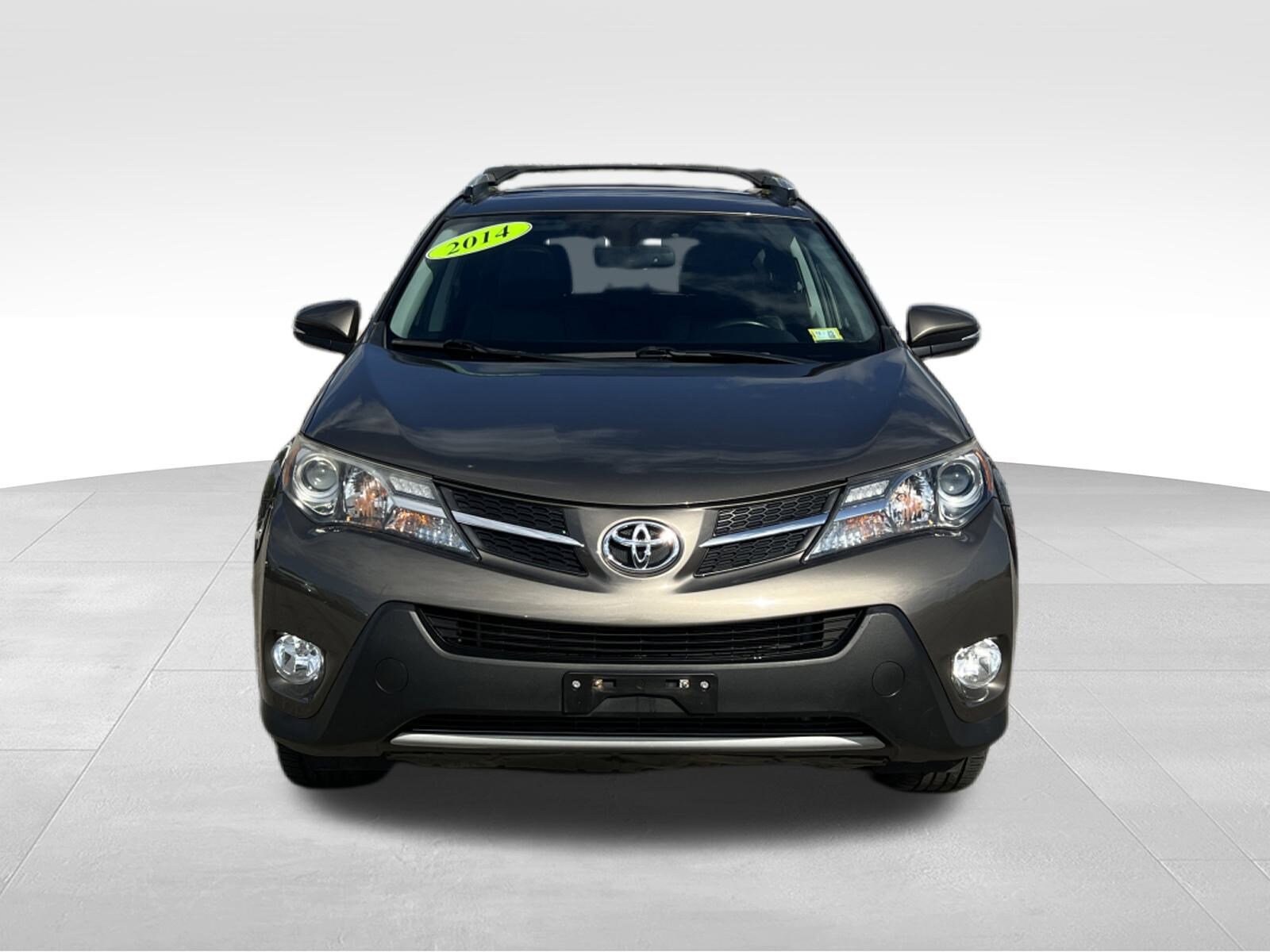 2014 Toyota RAV4 Limited photo 2