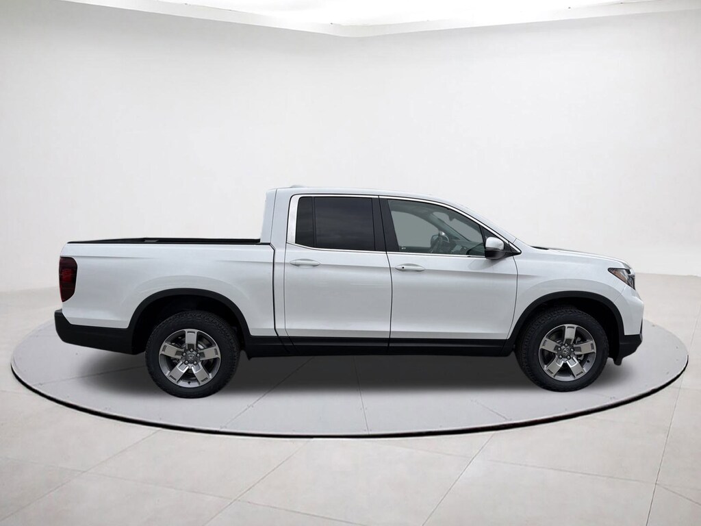 New 2026 Honda Ridgeline RTL Truck Crew Cab