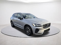 2025 Volvo XC60 Plus B5 AWD Plus