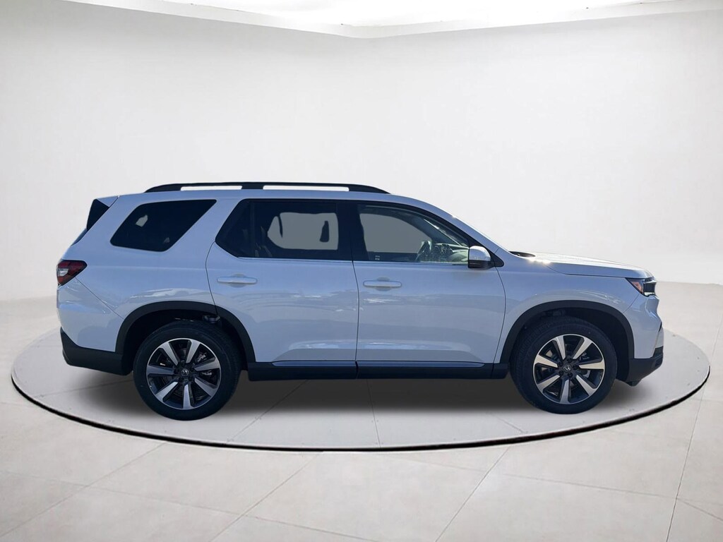 New 2025 Honda Pilot Touring SUV