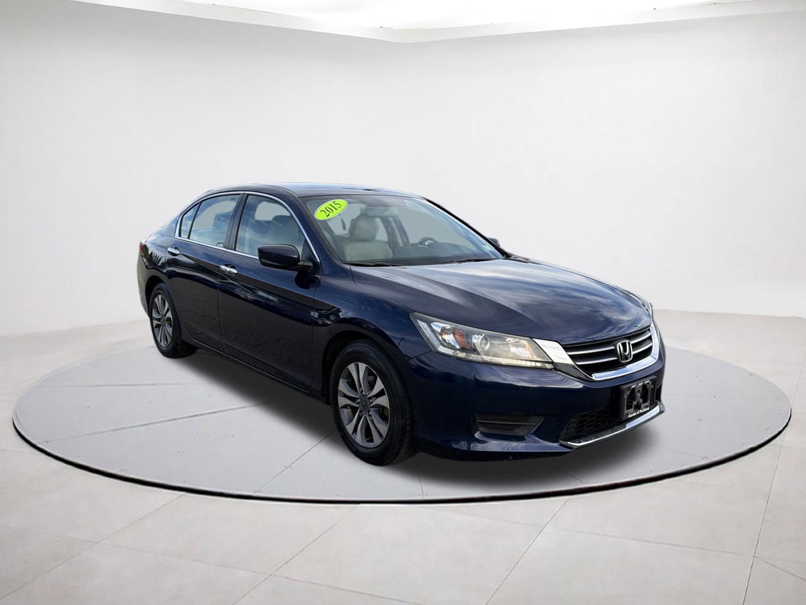 2015 Honda Accord LX photo 3