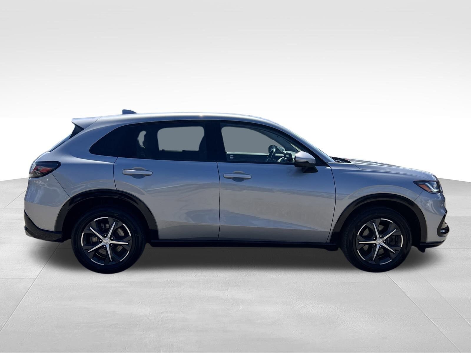 2023 Honda HR-V EX-L photo 4