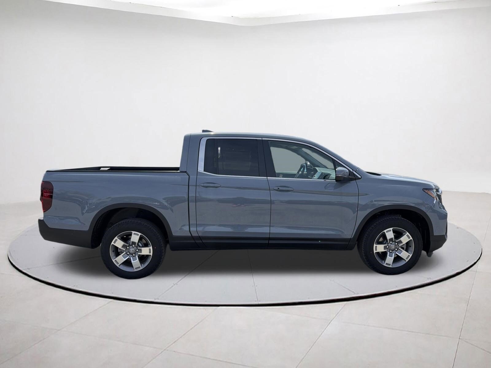 2026 Honda Ridgeline RTL - Photo 2