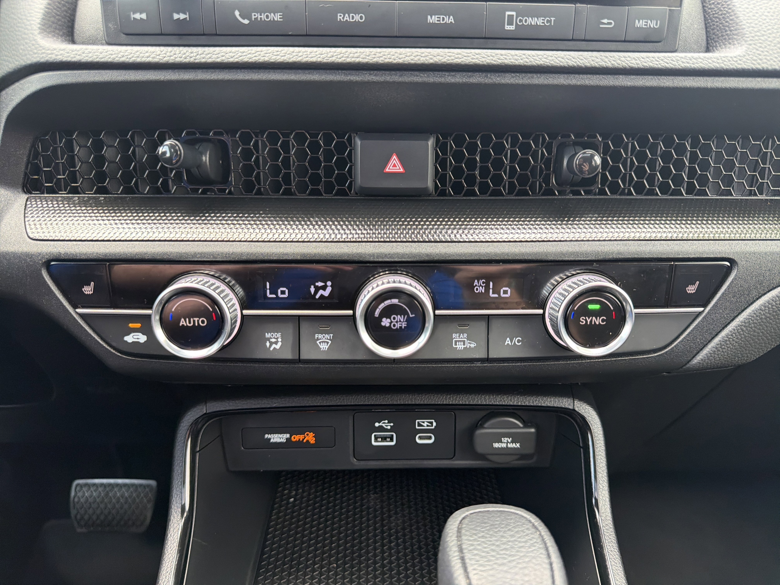 2025 Honda CR-V EX - Photo 28