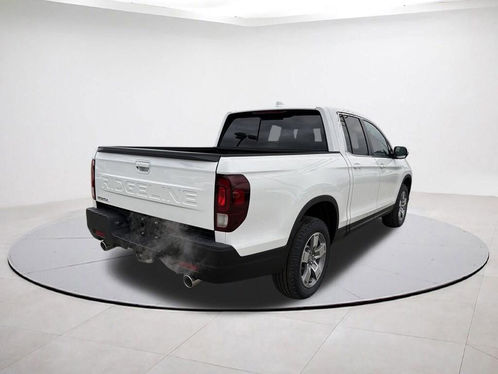 New 2026 Honda Ridgeline RTL Truck Crew Cab