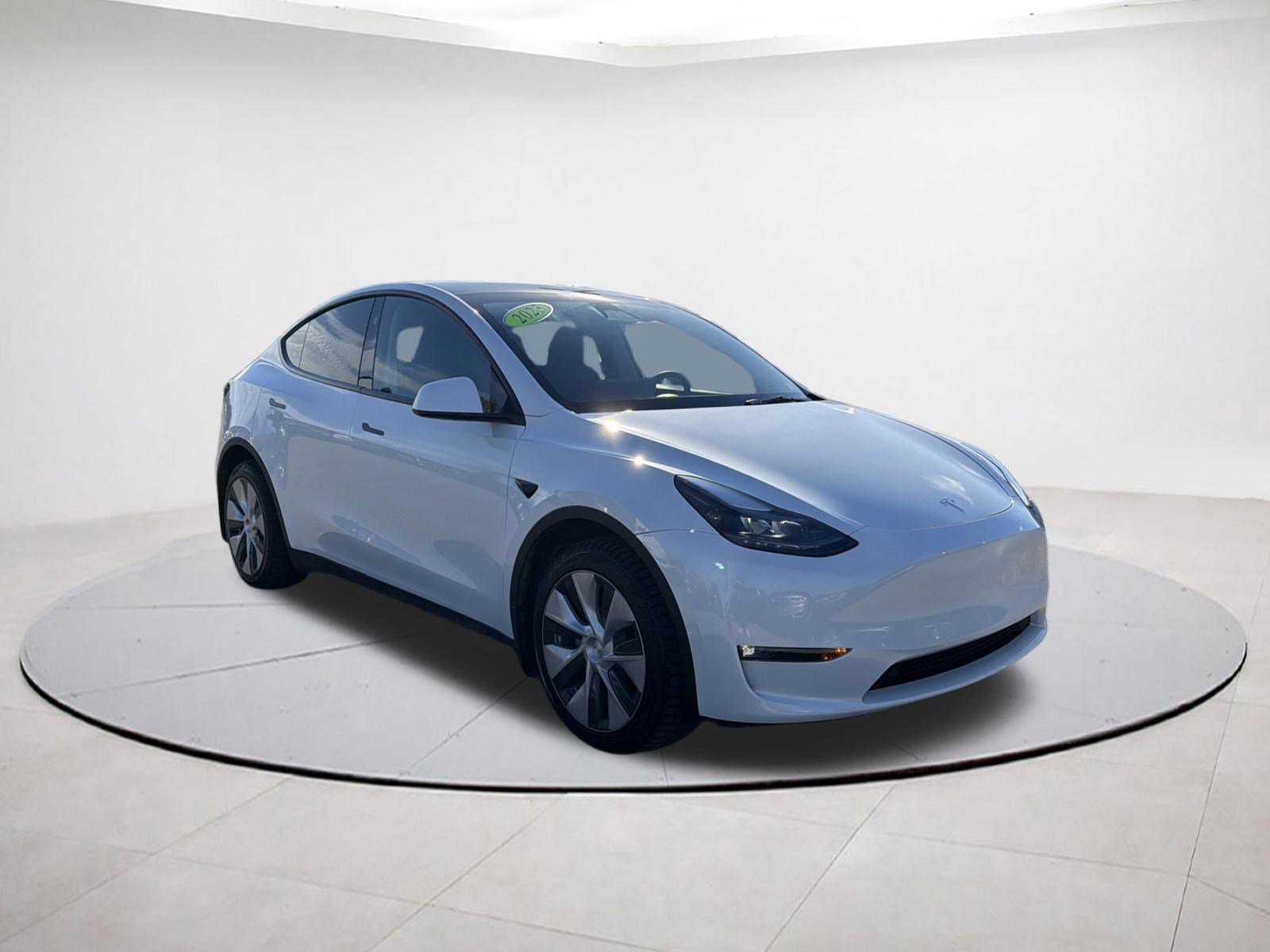 2023 Tesla Model Y Long Range photo 3